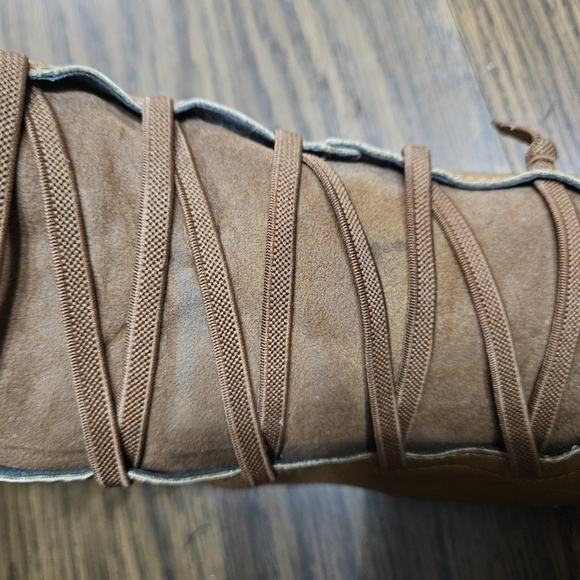 Source Unknown Tan Leather Ankle Boots - Picture 5 of 9